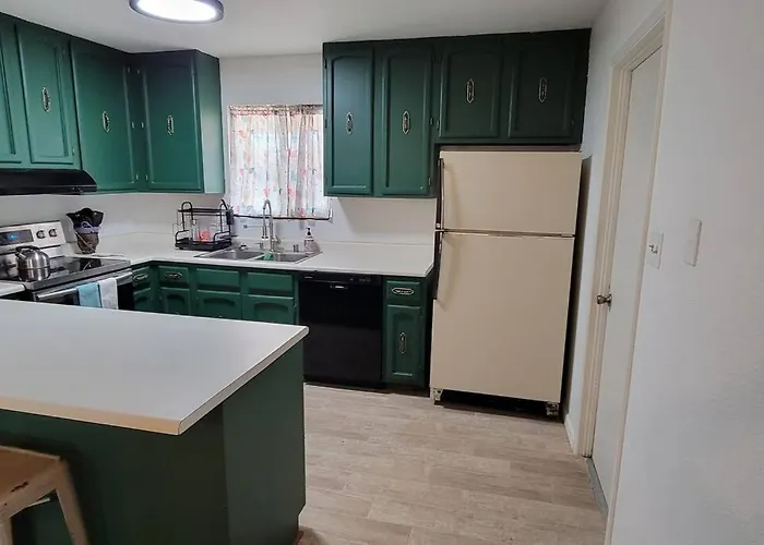 Ferienhaus Casa Sunrise, Large Home, Minutes From Airport, Yrmc, Mexico Borders *